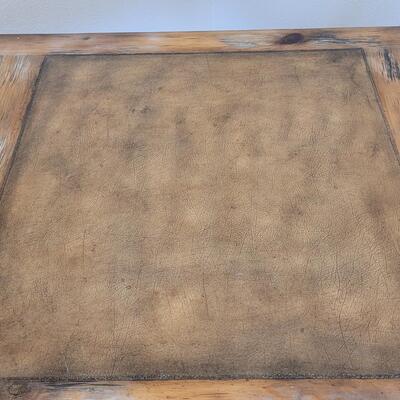 Lot 318: Hooker Furniture Desk