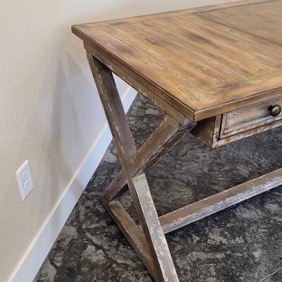 Lot 318: Hooker Furniture Desk