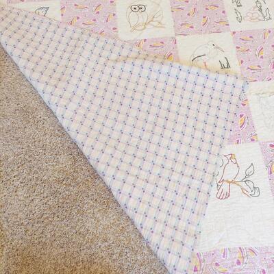 BEAUTIFUL HAND STITCHED PINK TONED QUILT 