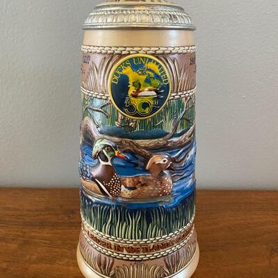1987 First Edition The Waterfowl Series Wood Duck Lidded Collector Beer Stein
