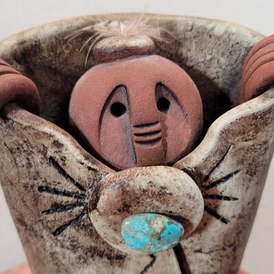 Lot 333: Vintage Native American Pottery Sculpture SIGNED 