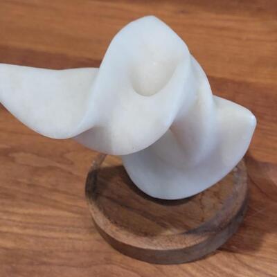 Lot 339: Fine Art Sculpture Abstract 