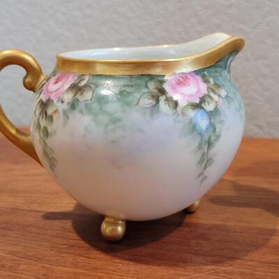Lot 341: Vintage Fine China Collectibles Bundle 
