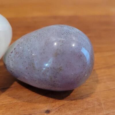Lot 342: (2) Small Decorative Marble Egg Paperweights