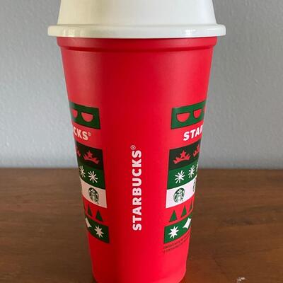 Limited Edition Plastic Reusable Starbucks Coffee Cup Christmas Holiday 2020 UNUSED