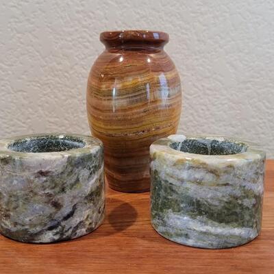 Lot 344: Assortment of Marble Deco Creations 