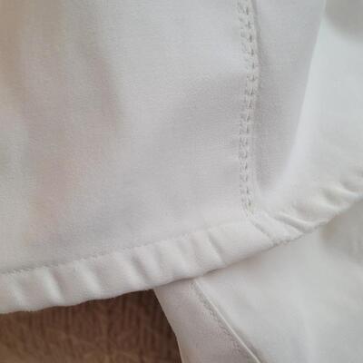 Lot 349: King Size Pillow, Sheet & Bedspread Set