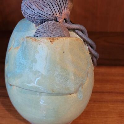 Lot 352: VAL NIGHT House Angel Fine Art Pottery Sculpture SIGNED