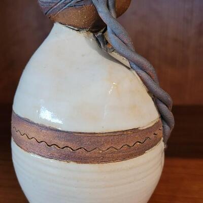 Lot 354: VAL KNIGHT House Angel Fine Art Pottery Sculpture SIGNED