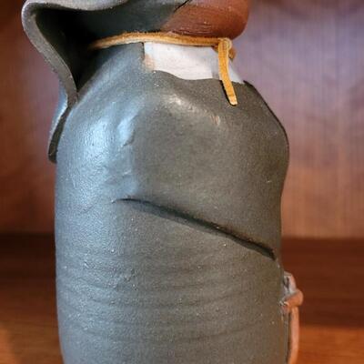 Lot 355: VAL NIGHT House Angel Fine Art Pottery Sculpture SIGNED