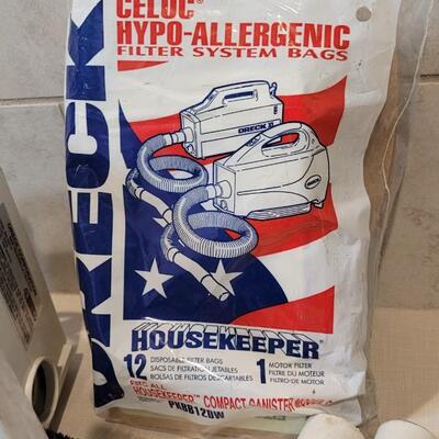 Lot 370: Vintage ORECK Vacuum Cleaner Model BB-280-D + Accessories/Filters WORKS