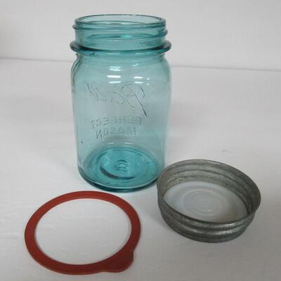 Vintage Ball Perfect Mason #5 Pint Canning Jar With Zinc Cover and Seal Script, No Line