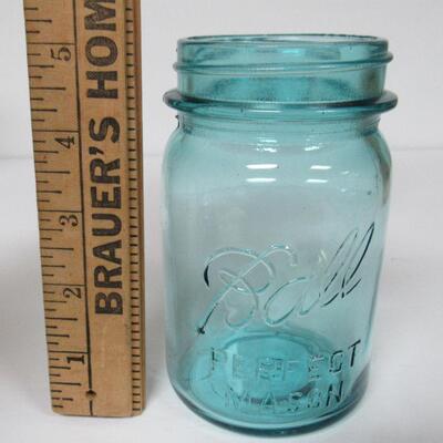 Vintage Ball Perfect Mason #5 Pint Canning Jar With Zinc Cover and Seal Script, No Line