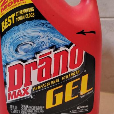 Lot 379: DRANO Gel Clog Remover (See Line for Level)
