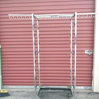 LOT 11 COMMERCIAL CLOTHING / DISPLAY RACK 