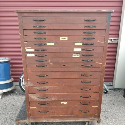 LOT 16 TALL PRINTER'S CABINET WITH SECTIONED DRAWERS 