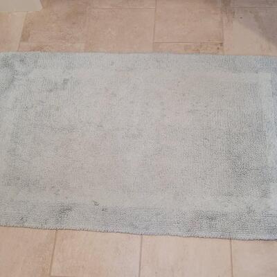 Lot 389: Bath Mat Bluish Green