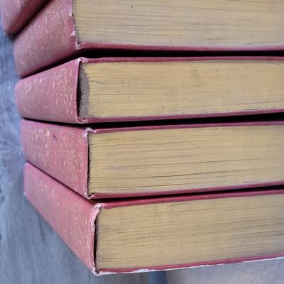 Lot 408: 12 Volume THE WORKS OF OLIVER GOLDSMITH (1900)