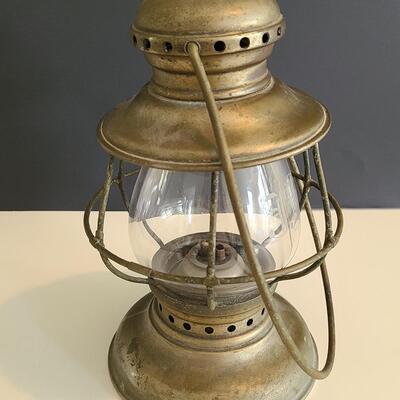 Lot 48: Antique L. F. Betts Railroad Lantern 