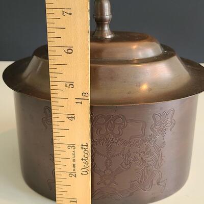 Lot 54: Mackenzie Childs Watering Can and Tea/Dresser Caddy