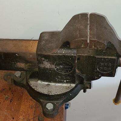 Lot 70: Prentiss Bulldog 524 (514/524) Vise 