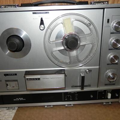 LOT 136  SONY REEL TO REEL PLAYER
