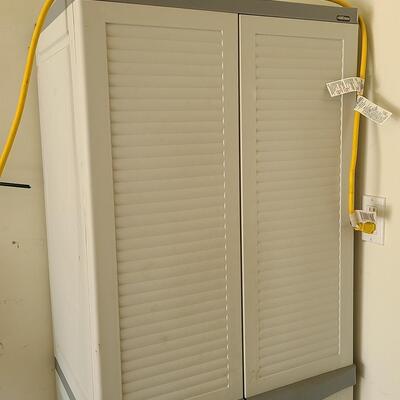 Lot 73: Black & Decker Storage Unit