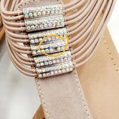 MADDEN GIRL "TIFFF BLUSH FAB" SIZE 10M SANDLE WITH RHINESTONES AND ORIGINAL BOX