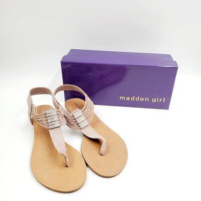 MADDEN GIRL "TIFFF BLUSH FAB" SIZE 10M SANDLE WITH RHINESTONES AND ORIGINAL BOX