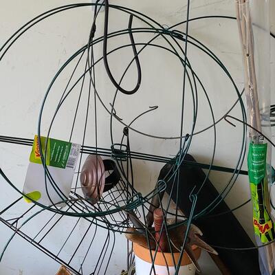 Lot G2: Gardening/Planting Supplies/Planters & More 