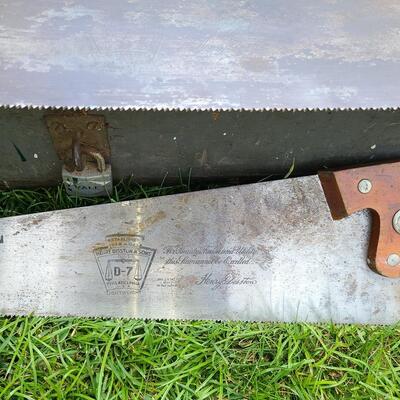 Lot G3: Large Carpenters Box w/Tools