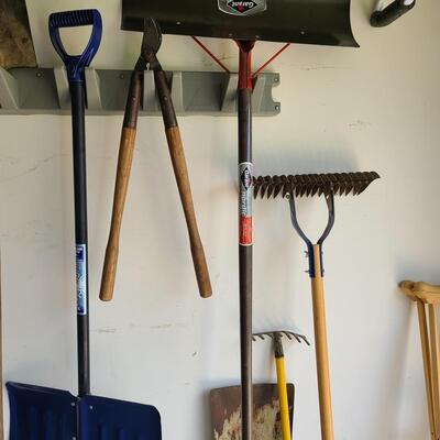 Lot 78: Yard Tools & Storage 