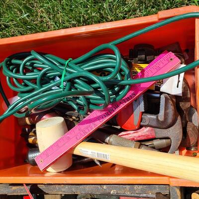 Lot G5: Tool Lot/ Vintage Wood Tool Tray/Extension Cords