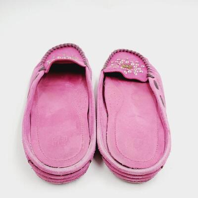 PINK SIZE 10 SLIP ON LOAFER STYLE WITH RUBBER SOLE