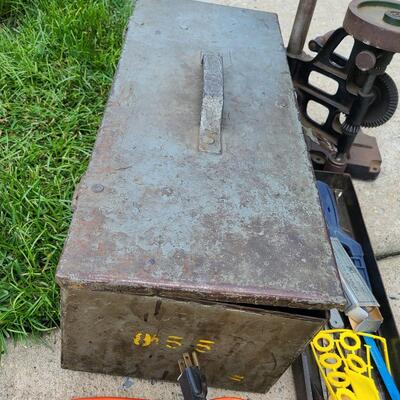 Lot 84: ToolBox, Extension Cords, and Antique Hand Crank Drill Press 