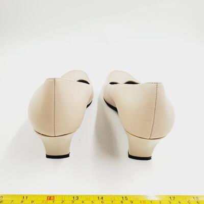 NATURALIZER "JANET" PALOMINO LEATHER SIZE 10M