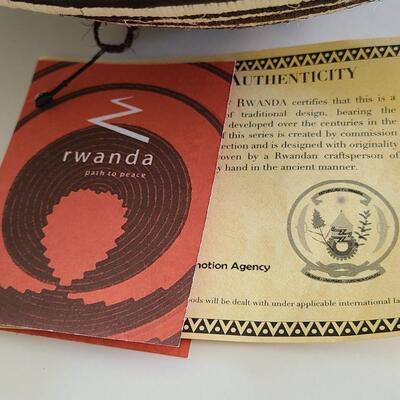 Lot 88: Rwanda Path To Peace Tribal Basket, Tribal Arts and More 