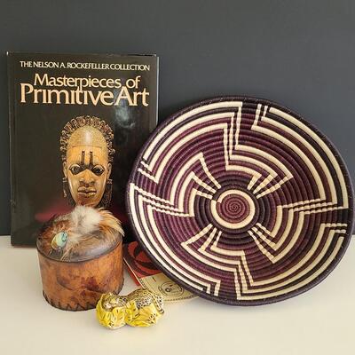 Lot 88: Rwanda Path To Peace Tribal Basket, Tribal Arts and More 