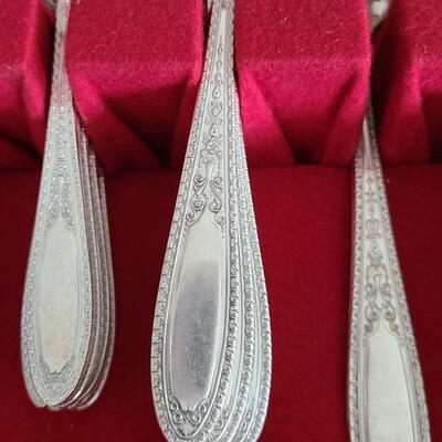 Lot 121: Silverplate Wm A. Rogers Service for Eight 
