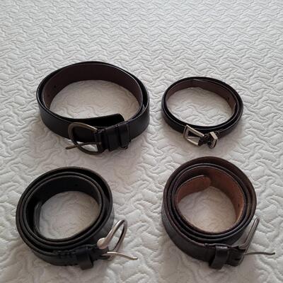 Lot 412: Ladies Leather Belts lot