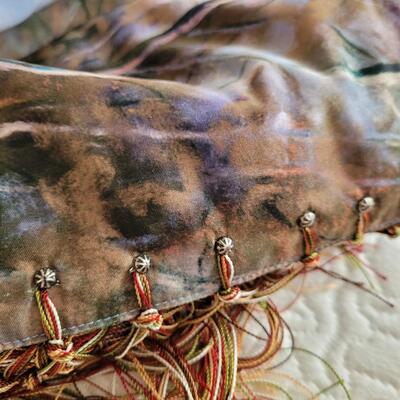 Lot 415: Scarves lot