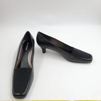 NATURALIZER "JANET" BLACK LEATHER HEELS SIZE 10M