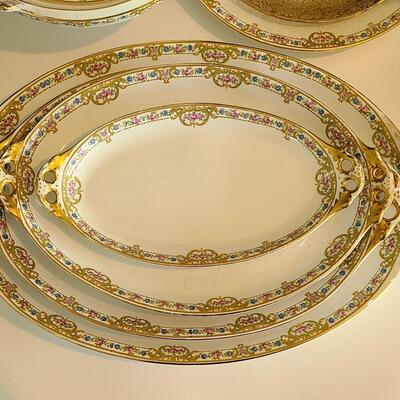 Lot 124: Canonsburg Serving China & Elegant Glassware