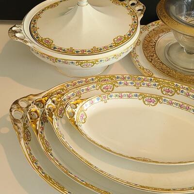 Lot 124: Canonsburg Serving China & Elegant Glassware