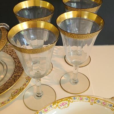 Lot 124: Canonsburg Serving China & Elegant Glassware