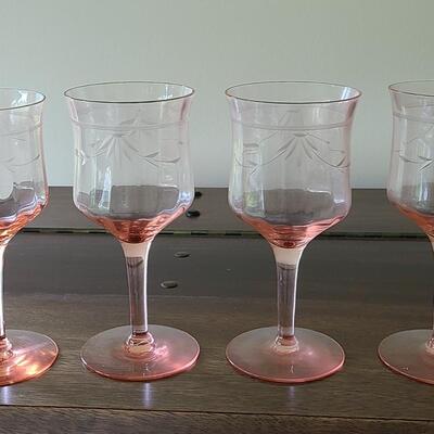 Lot 125: Elegant, Vintage, Etched Pink Depression Glasses (Service for 10)
