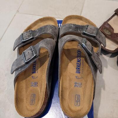 Lot 425: Birkenstock Black Slip Ons with Box (Barely Worn)