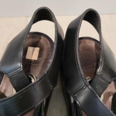 Lot 431: Dansko Black Leather Sandals