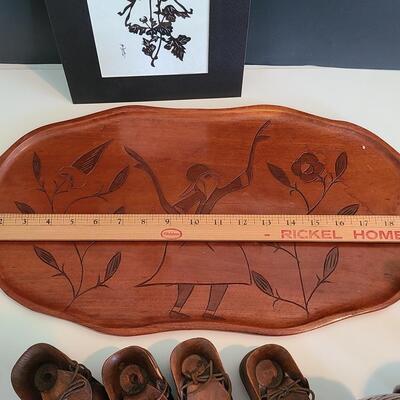 Lot 128: Home Decor and Art; Wood Works 