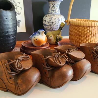 Lot 128: Home Decor and Art; Wood Works 
